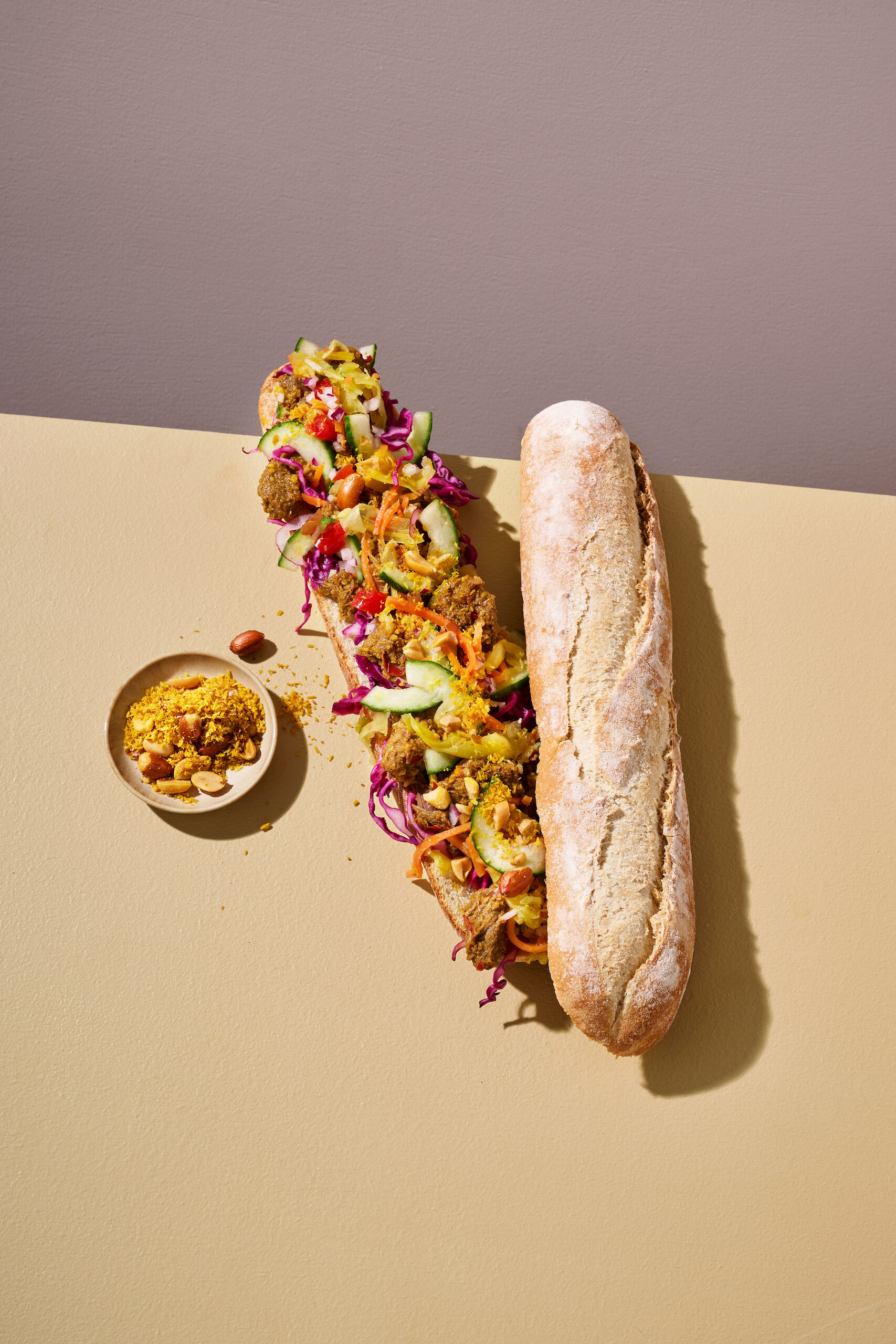 223283_HALF_PLUS_FRANS_STOKBROOD_WIT_BEBLOEMD_RECEPT_BALI_BAGUETTE_STAAND